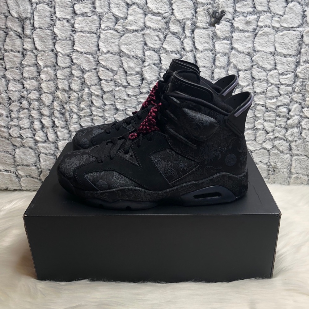 Jordan 6 retro women’s “singles day”